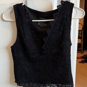 ReoRia Black Lace Crop Top